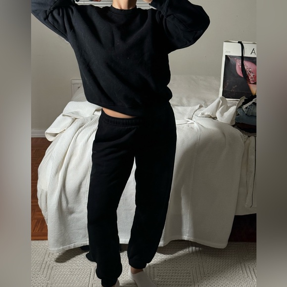 Aritzia Sweaters - Aritzia TNA Black Jogger Set